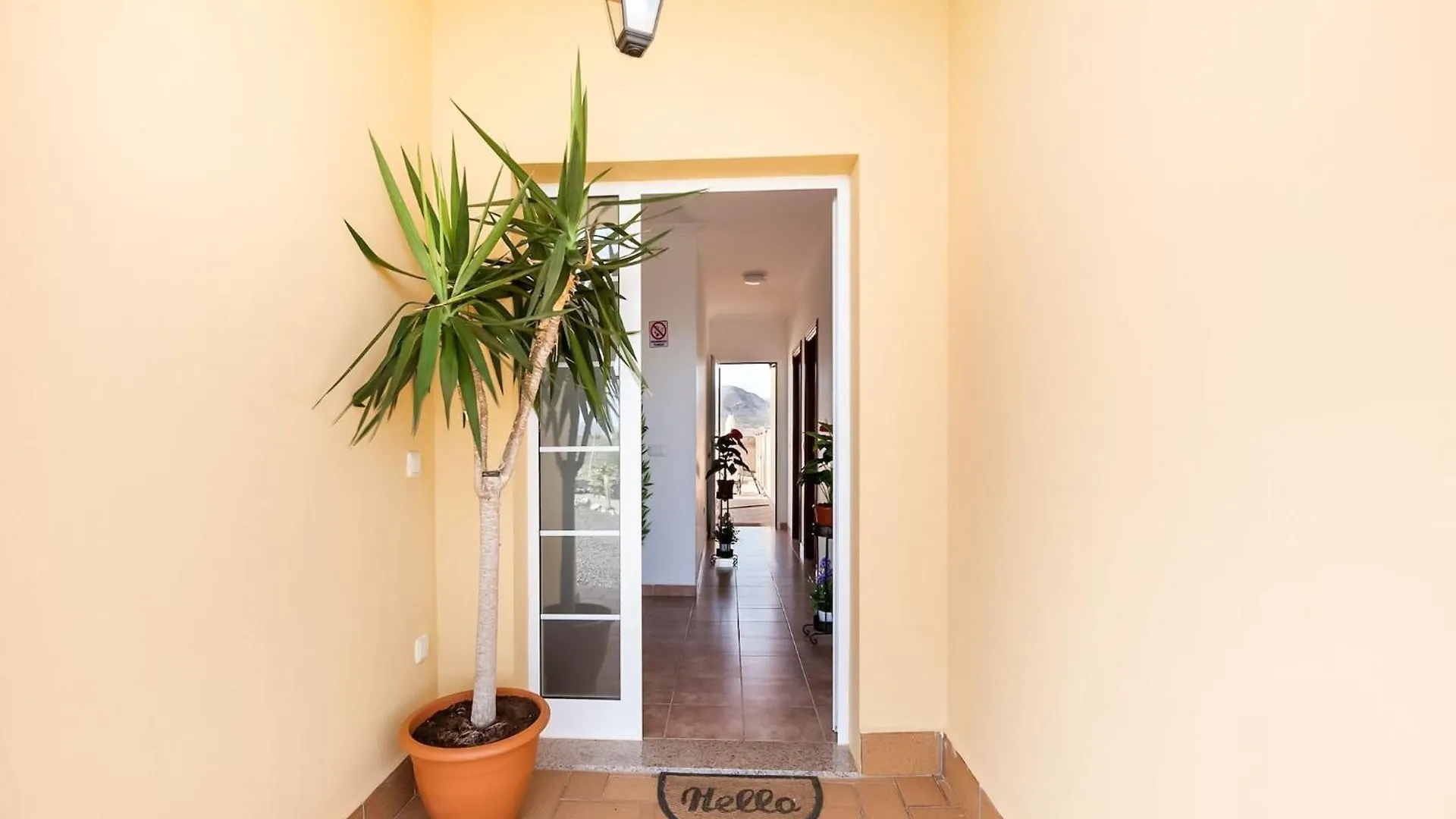 Belvilla By Oyo Chalet En Tuineje Para 6 Personas, Cleaning Included 別荘