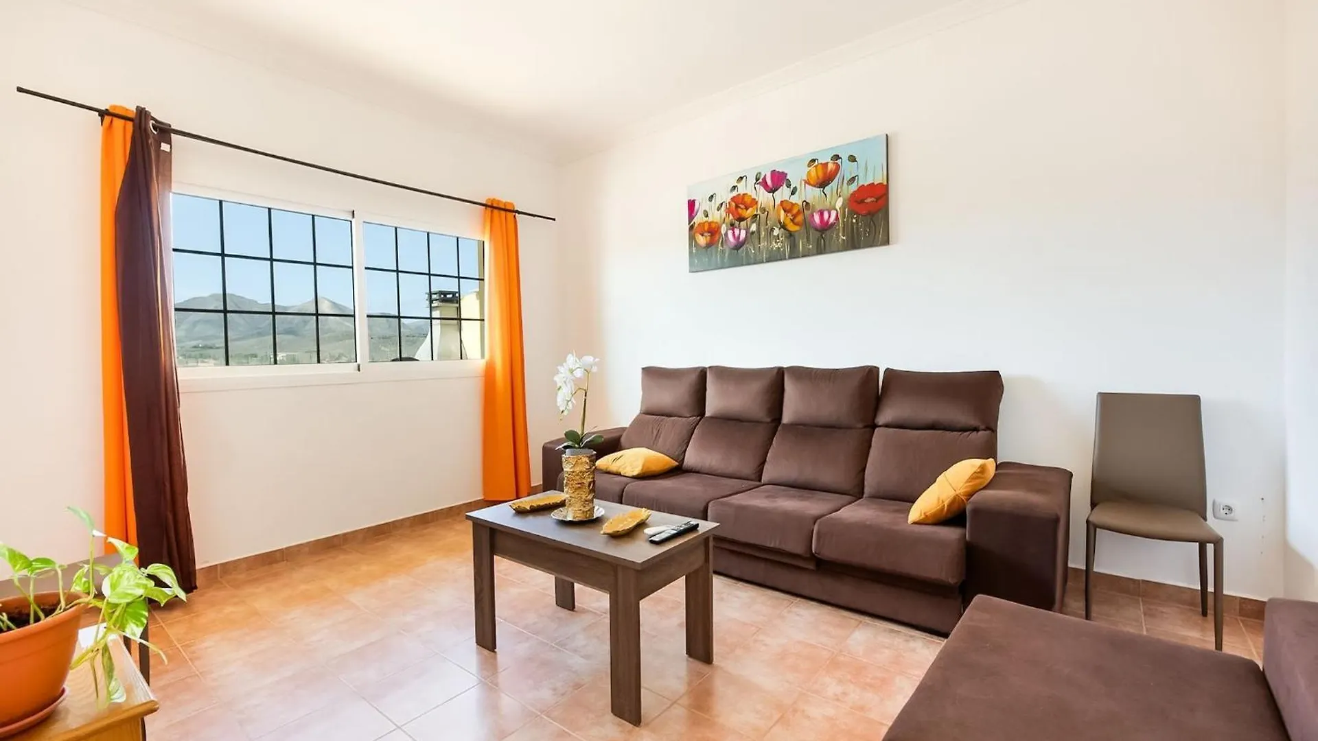 Belvilla By Oyo Chalet En Tuineje Para 6 Personas, Cleaning Included